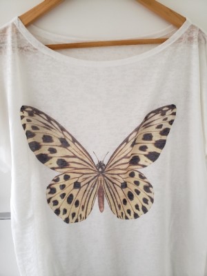 Tshirt Borboleta onça