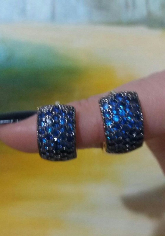 Brincos de Argolinhas de Zircônias Azuis