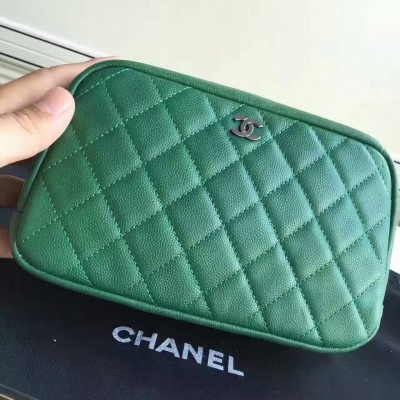 Chanel Necessaire Estojo 20cm