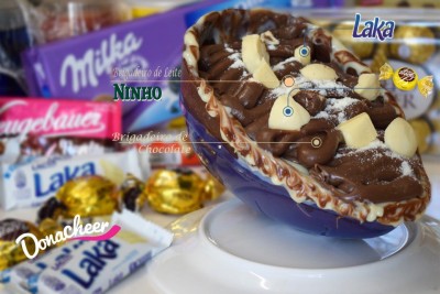Recheado com chocolate Ouro Branco e Chocolate Laka