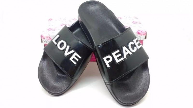 Chinelo Love Peace